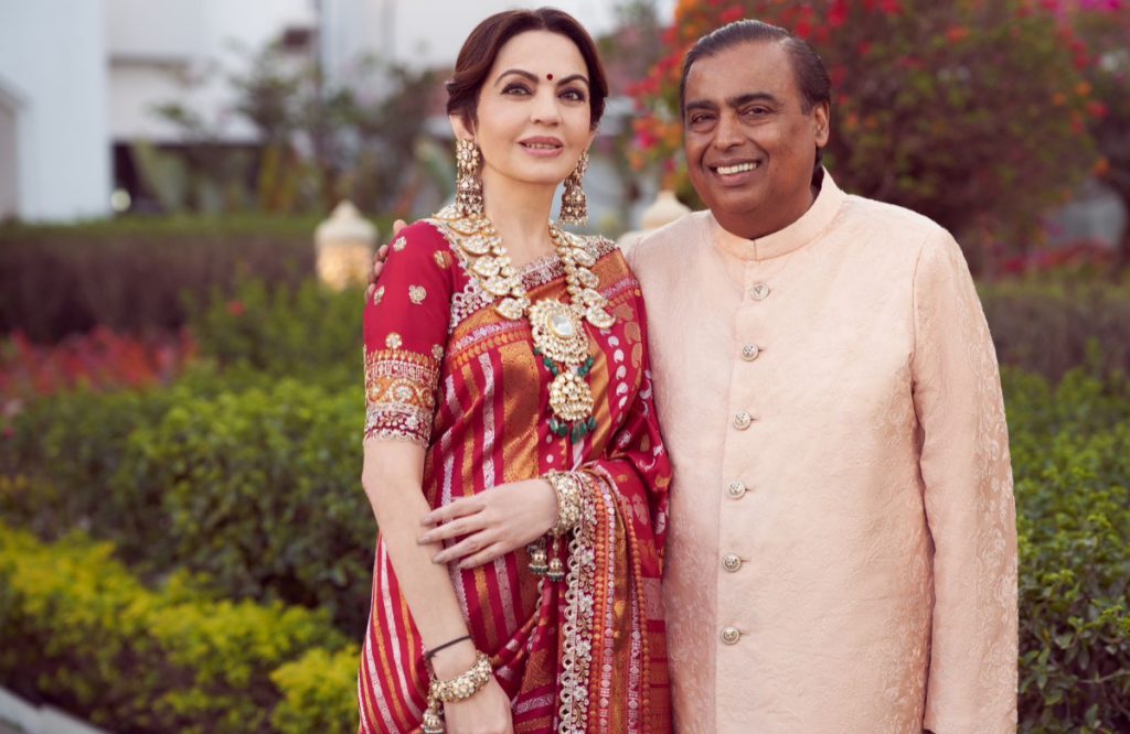 Nita Ambani viral Photos At Ambani Wedding