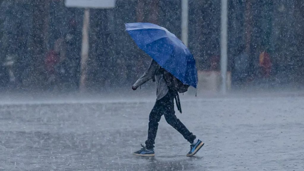 Heavy Rainfall In Kerala